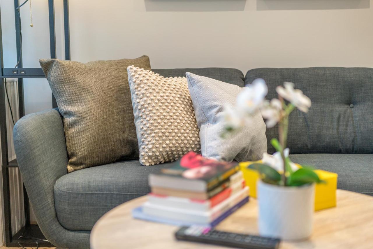 Westfield Apartment 2 Bedroom Near Notting Hill Londra Dış mekan fotoğraf