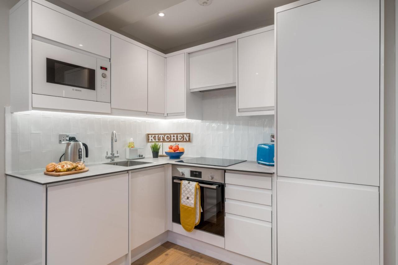Westfield Apartment 2 Bedroom Near Notting Hill Londra Dış mekan fotoğraf