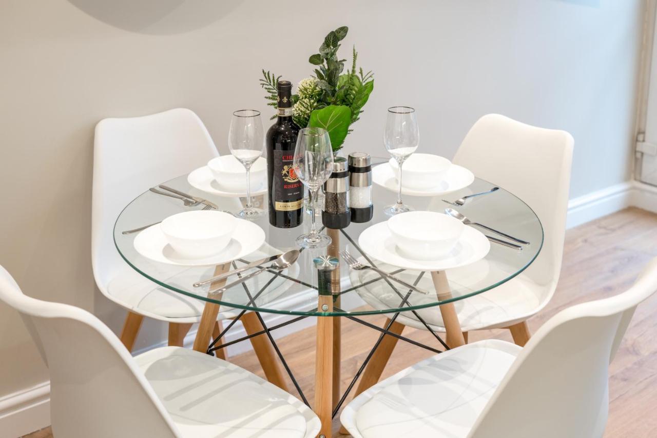 Westfield Apartment 2 Bedroom Near Notting Hill Londra Dış mekan fotoğraf