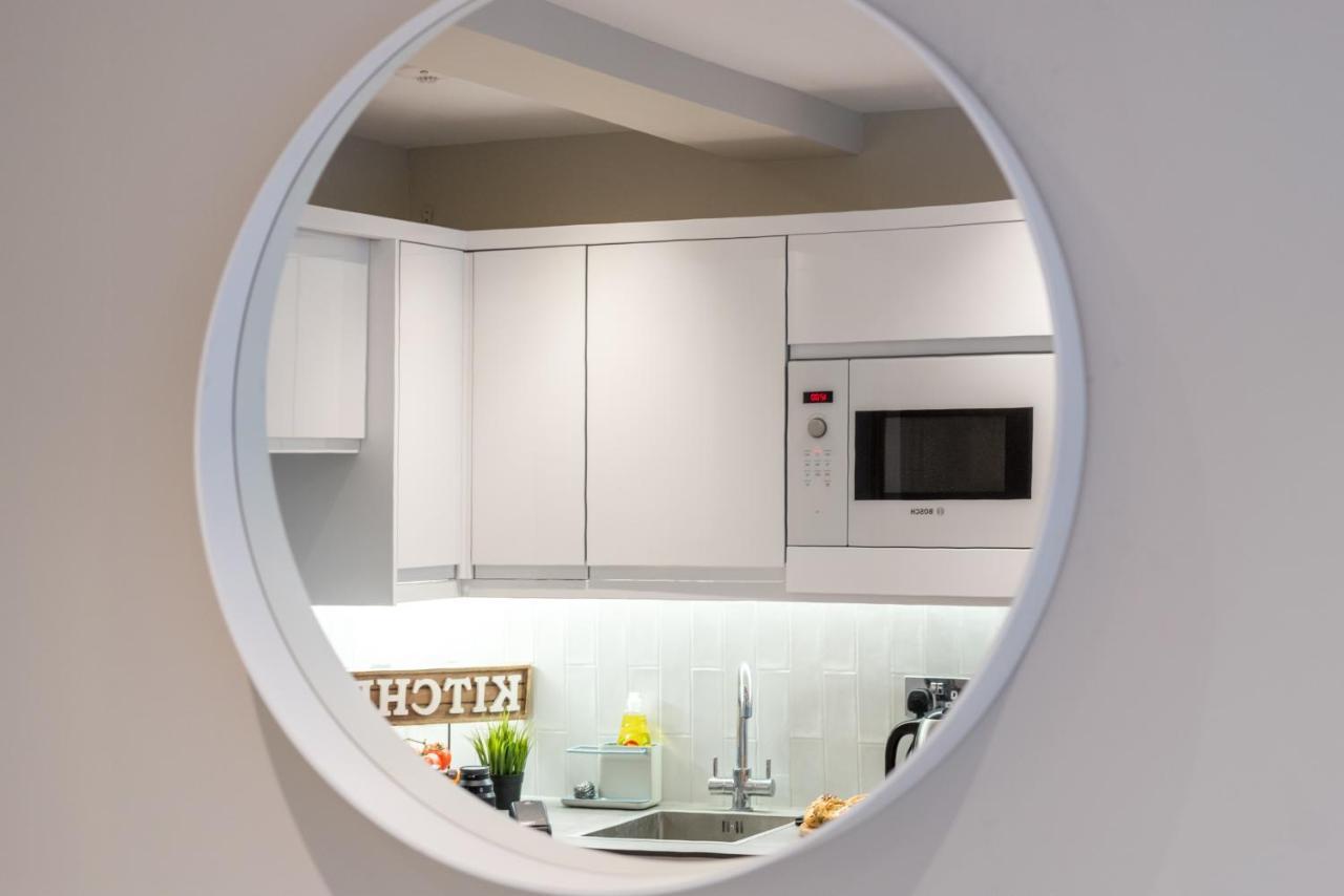 Westfield Apartment 2 Bedroom Near Notting Hill Londra Dış mekan fotoğraf